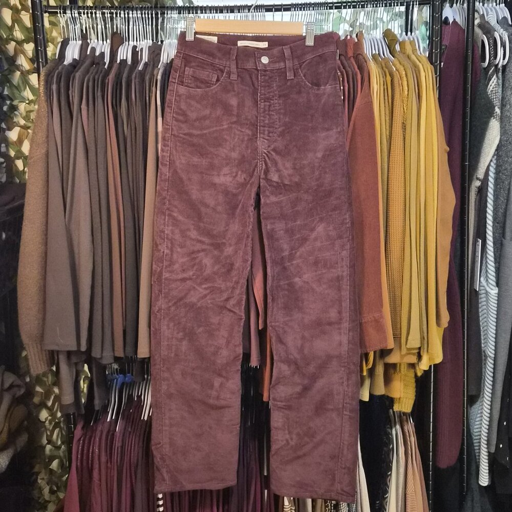 NWOT Levi's Ribcage Straight Ankle Corduroy Pants